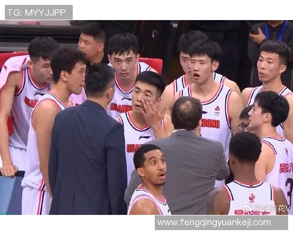 重庆篮球队近期状态分析与表现评估探讨 重庆篮球队近期状态分析与表现评估探讨