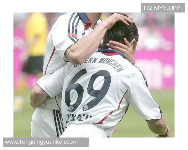 足球明星3号球衣背后的故事与传奇成就揭秘